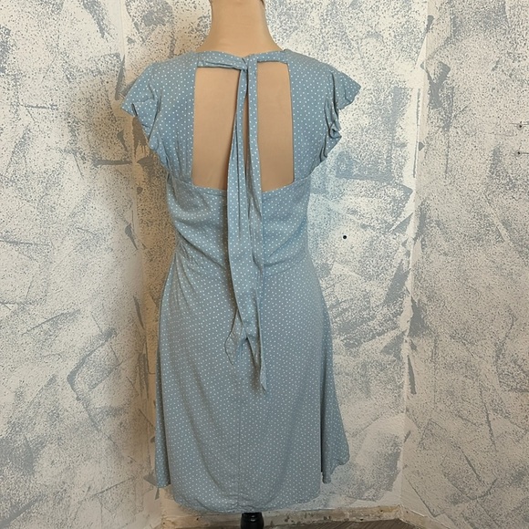 Eyeshadow Sky Blue Asymmetrical Dress with Polka Dots size M - Picture 9 of 10